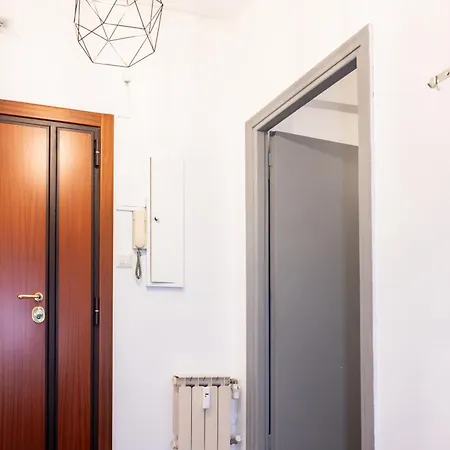Gentile's House Via Del Cinema Tuscolana Apartment