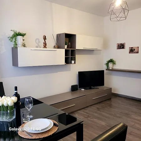 Lejlighed Gentile's House - Metro A A 50m Diretta Per Il Centro Wifi Ultrafibra & Smart Working Rom
